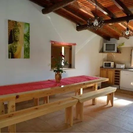 Casa de Férias With Pool Barbecue *